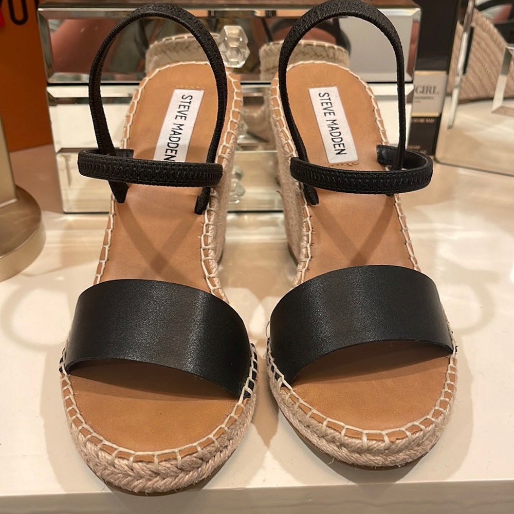 Steve Madden wedges